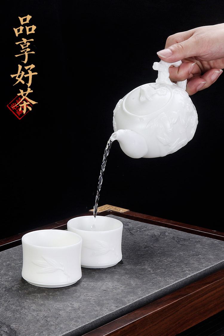 The Master artisan fairy guo - qin Chen white porcelain teapot pure manual suet jade biscuit firing single pot of household creative teapot