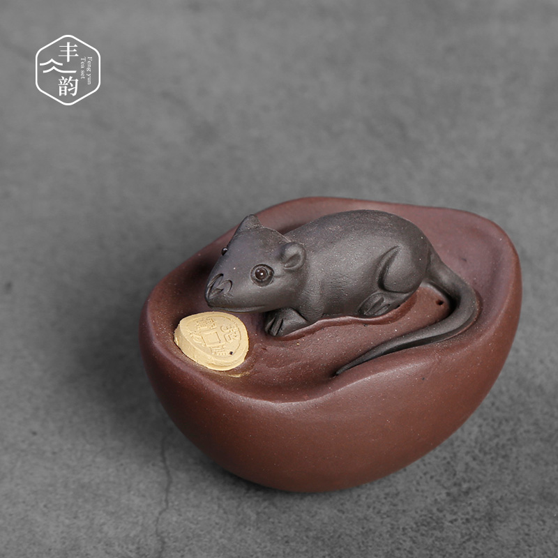 Creative Chinese zodiac furnishing articles mice lucky pet pure manual purple sand tea and tea tea table decorations move