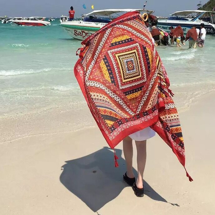 Large shawl sunscreen beach scarf Color geometric printing cotton hemp women's wild four seasons shawl long sleeve couple