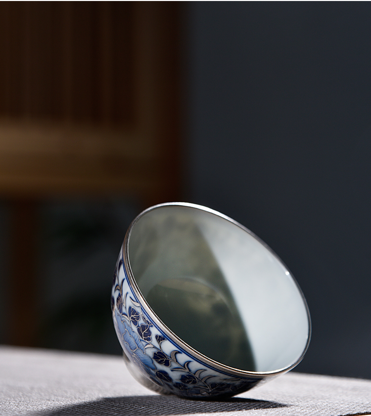 The ancient sheng up new riches and honor peony coppering. As silver sample tea cup 99 sterling silver, jingdezhen porcelain hand kung fu master CPU