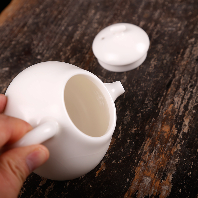 The ancient ivory white sheng up your up porcelain teapot of Confucianism is The teapot on single pot of ceramic kung fu tea set little teapot