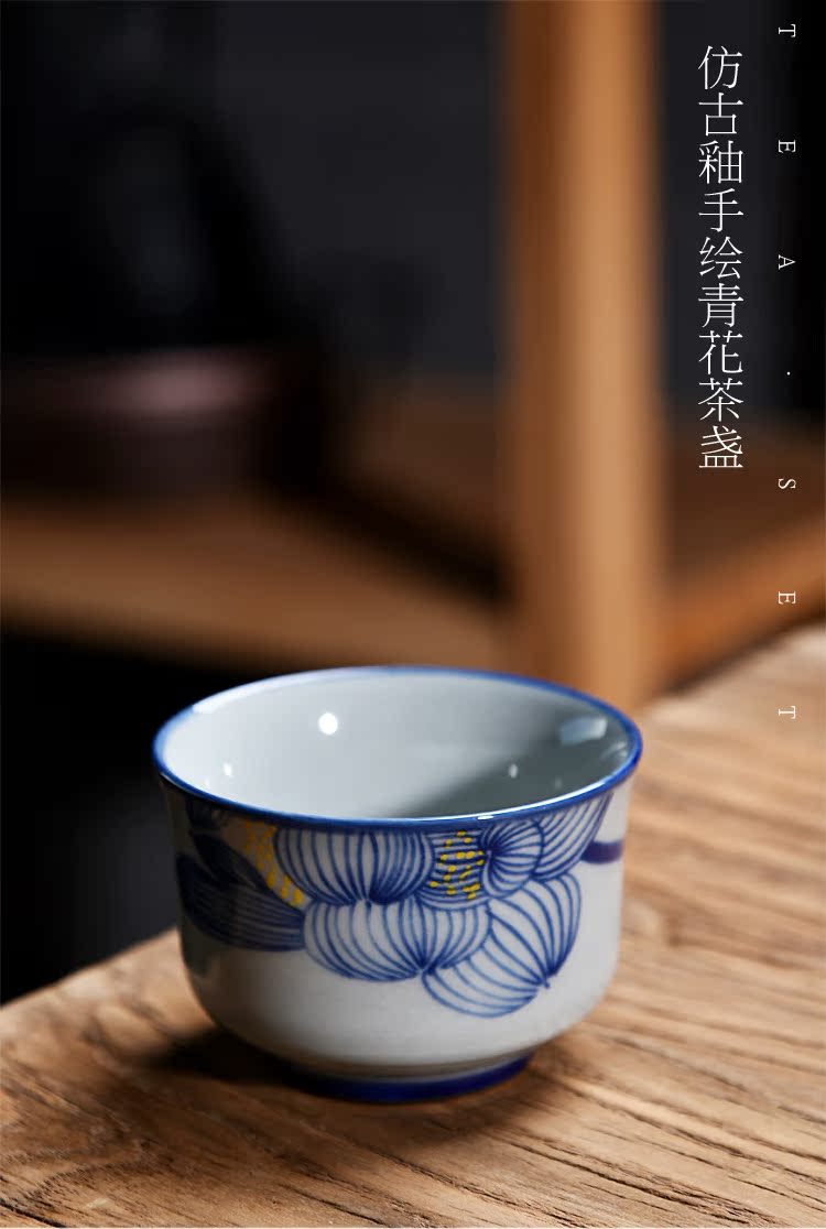 Ancient antique hand - made sheng up xiangyang violet blue pressure hand of kung fu tea lotus master cup ceramic checking