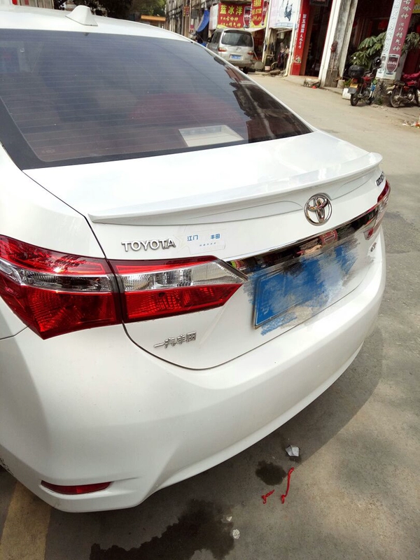 Áp dụng cho 14-18 Đuôi nén Corolla mới Corolla phía sau cánh trên Corolla đôi sửa đổi động cơ đặc biệt miễn phí đấm - Sopida trên cánh đuôi ô tô