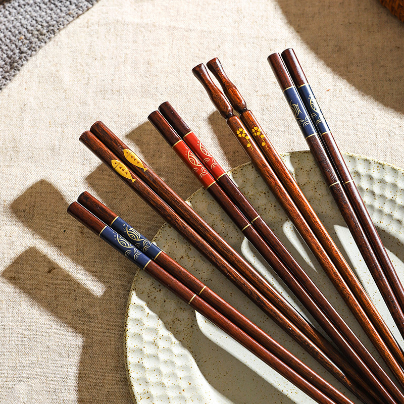 Red Sandalwood Chopsticks for Home Use, High-End Solid Wood Chopsticks, Non-Slip, Communal Chopsticks, One Chopstick Per Person