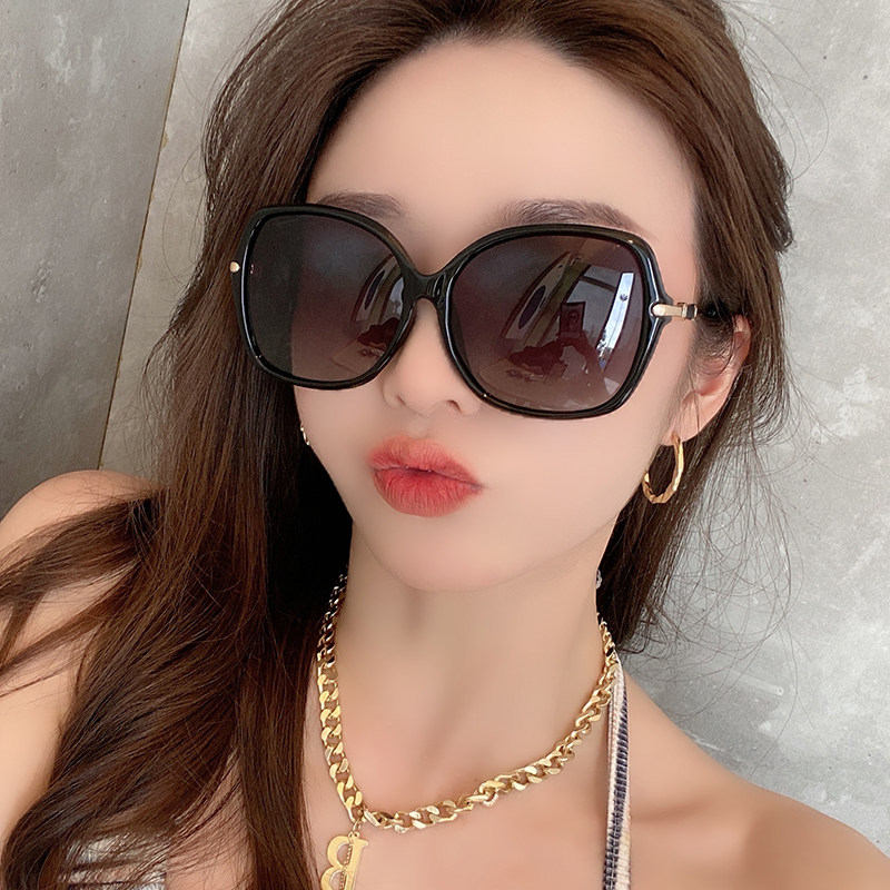 Hong Kong I TGREG new display slim large frame sunglasses anti UV large face Round Face Polarized Drive Glasses Tide