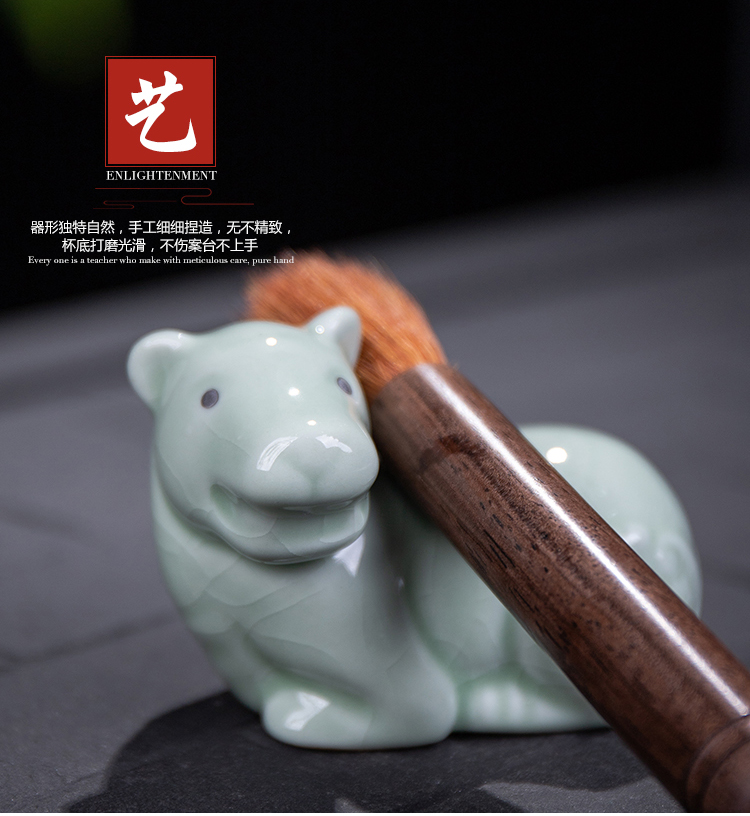 Ya xin company hall pet boutique creative express little tea to keep violet arenaceous the mythical wild animal characters play pig tea tea art furnishing articles