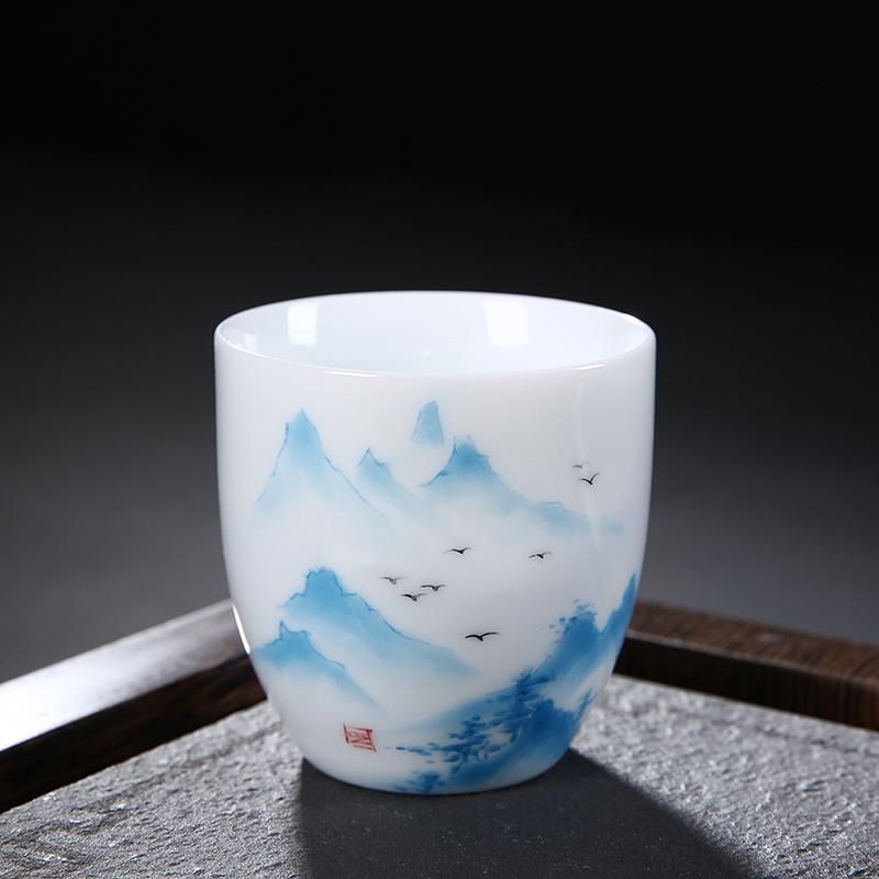 Sweet white glaze hand - made ceramic masters cup dehua white porcelain kung fu tea tea cup size, individual sample tea cup