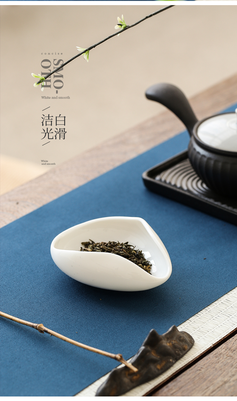 To the as porcelain and white porcelain tea holder, ceramic checking reward the suet jade kung fu tea tea tea tea taking of spare parts