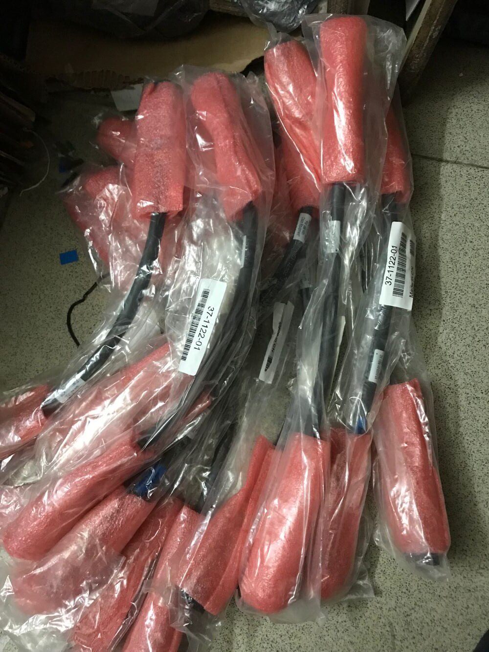 New original installed Cisco CAB-SPWR-30CM 3750X 3850 Switch power stacking line