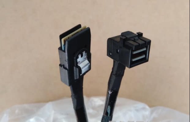 Straight card original fitting Mini SAS line SFF-8087 turn 8643 array card backplate switching line 12G to 6G