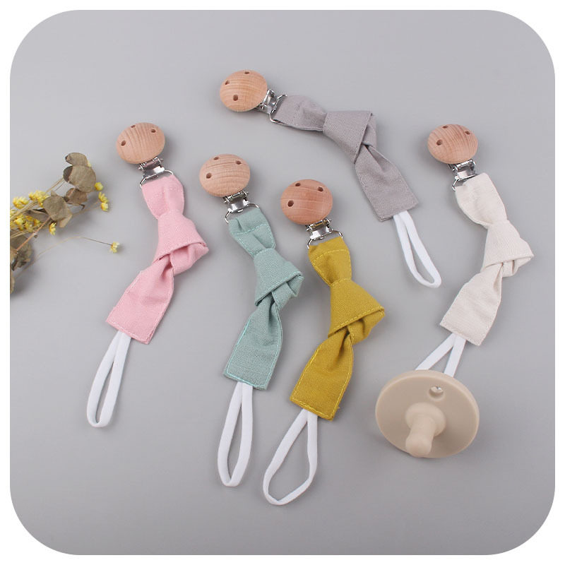 New Beech Wood Pacifier Clip Cotton Hemp Satin With Pacifier Rope Amazon Speed Sell Spot Baby Pacifier Chain