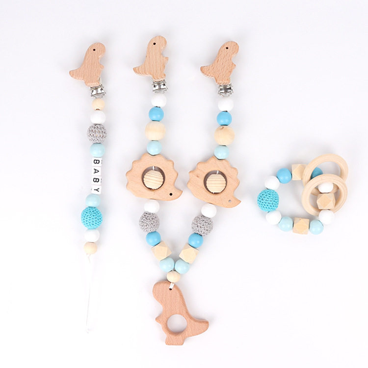 Manufacturers send children's toys, decorations, baby molar pendants, dinosaur molar sticks, pacifier chains, three-piece sets