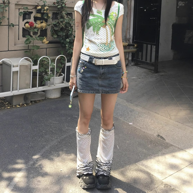 American Retro Low-Waisted Blue A-Line Denim Short Skirt for Women in Summer, Millennial Hottie Y2K Skirt, Hip-Hugging Mini Skirt