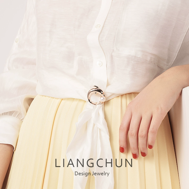 Thắt lưng quần thắt lưng thay đổi thắt lưng nhỏ tạo tác khăn lụa khóa cao cấp nữ cá heo trâm cài áo sang trọng thắt nút góc khóa - Trâm cài