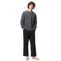 Direct mail from the United States GU by Uniqlo fleece casual suit (long sleeves and trousers)