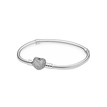 (Direct mail from Korea) PANDORA Moments pavé heart-shaped buckle bracelet 590727CZ-17 light