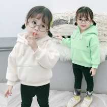 Male and female child rice white sweatshirt autumn and winter clothing The young Han version plus suede thickened with hoodie baby covered with hood damp
