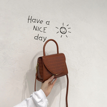 Small bag women 2019 autumn and winter New vintage fashion crocodile pattern handbag foreign style shoulder shoulder bag