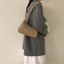 Joker ins chain bag female 2020 New Tide Korean version of retro underarm bag baguette bag niche shoulder bag