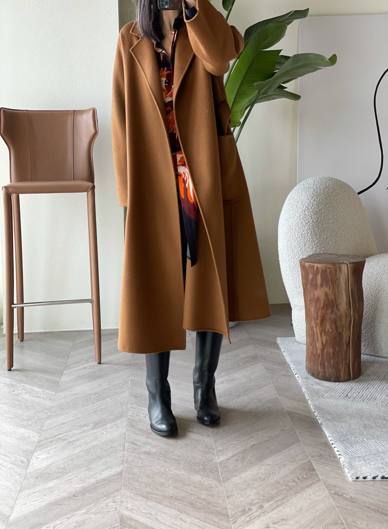Xiangjia 2023 new style stamped by thousands of bloggers Artemisia grade water ripple cashmere wool coat woolen coat