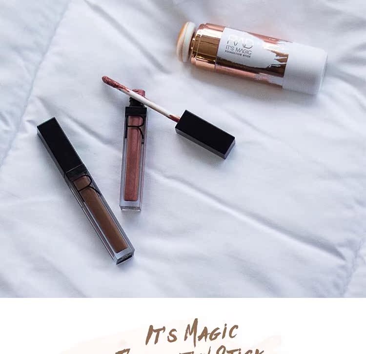 Thái Lan RAD nền tảng chất lỏng đệm nền tảng dính Magic mờ - Nền tảng chất lỏng / Stick Foundation kem nền catrice 24h
