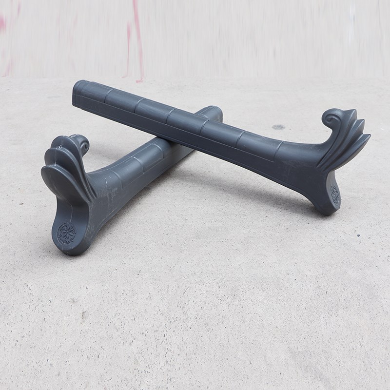 Small corner accessories Courtyard Chinese style lightweight collocation eaves flower crest Resin antique tile PVC plastic decoration