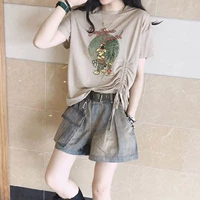 Абрикосовая футболка, джинсы, комплект