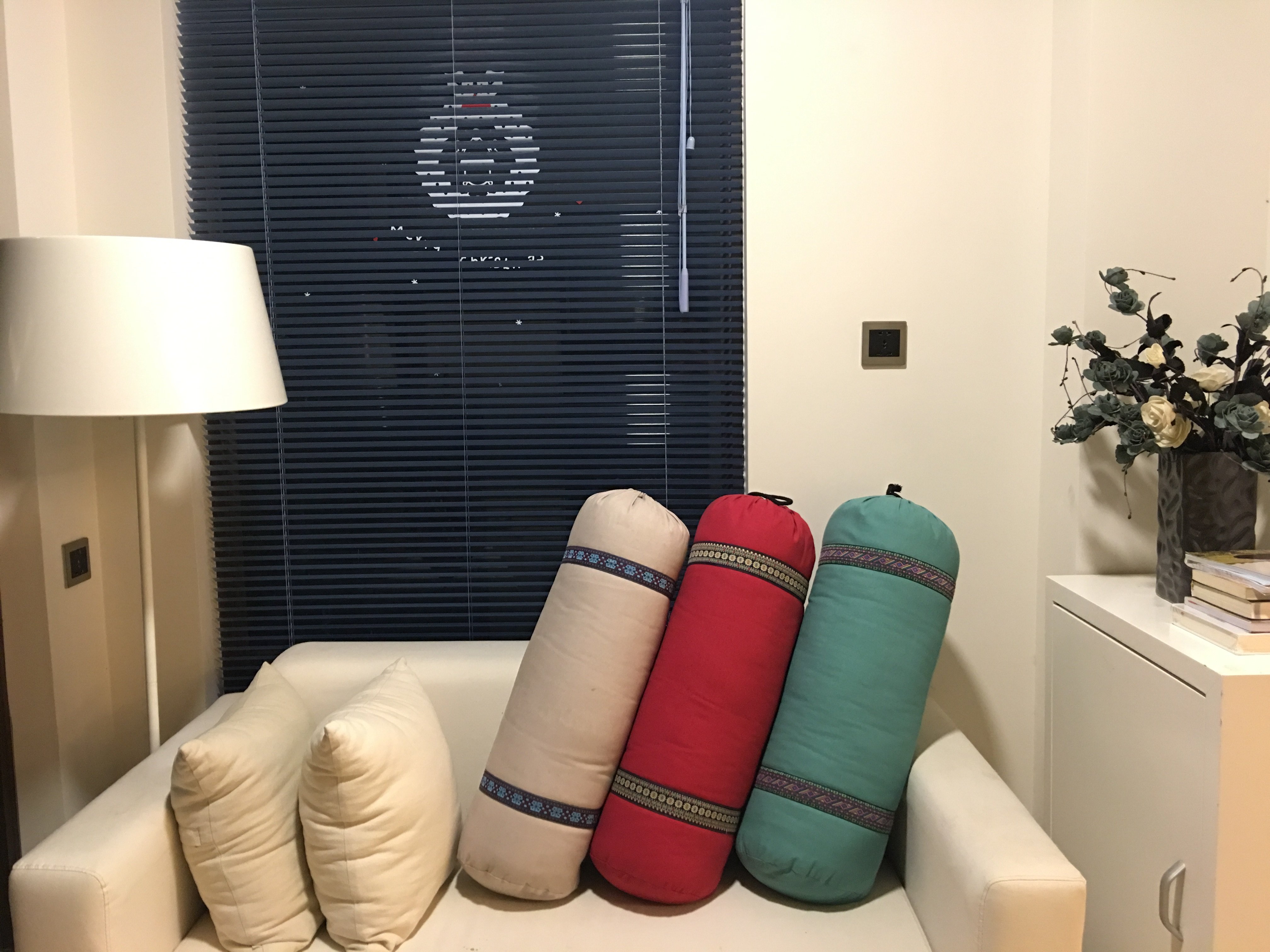 Selected Ayyangg yoga solid cotton hug pillow maternity yoga cotton hug pillow postpartum postpartum