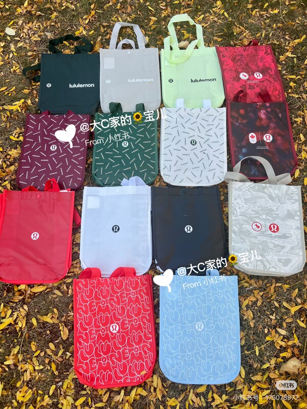 In-Stock Lululemon Yoga Bag, Sports and Leisure Shopping Bag, Eco-Friendly Bag, Portable Tote Bag, Free Shipping with Purchase In-Stock Lululemon Yoga Bag, Sports and Leisure Shopping Bag, Eco-Friendly Bag, Portable Tote Bag, Free Shipping with Purchase