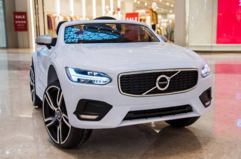 VolvoS90 VolvoS90 XC90 baby carrier suitable for 1-8 children with remote control