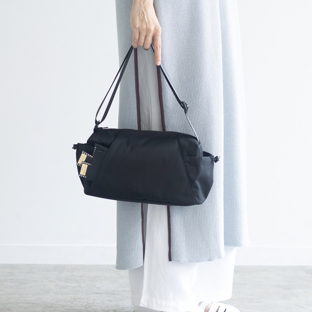 5%OFF】撥水リサイクルナイロンミニショルダーバッグ【ブラック】軽量