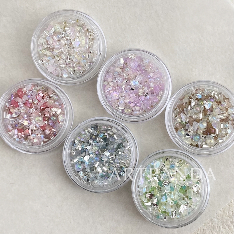 Artpanda New Nail Art DIY Materials Transparent Irregular Crystal Fragments with Holes Glass Beads
