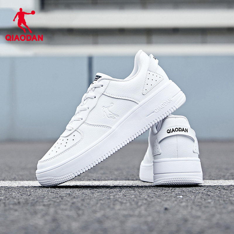 Jordan White Sneakers for Men, Classic Sports Sneakers, Versatile Casual Shoes, Lace-Up Student Minimalist Sneakers Jordan White Sneakers for Men, Classic Sports Sneakers, Versatile Casual Shoes, Lace-Up Student Minimalist Sneakers