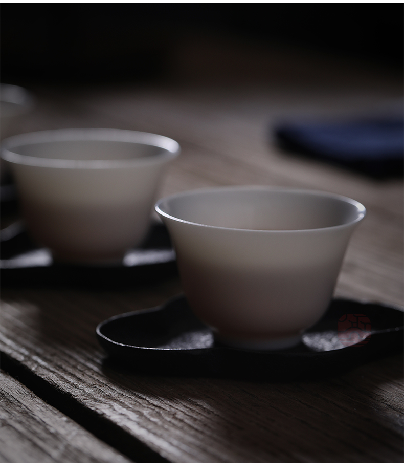 Jiangnan past China white porcelain tea set suit kung fu tea cup tea suet jade teapot 6 people