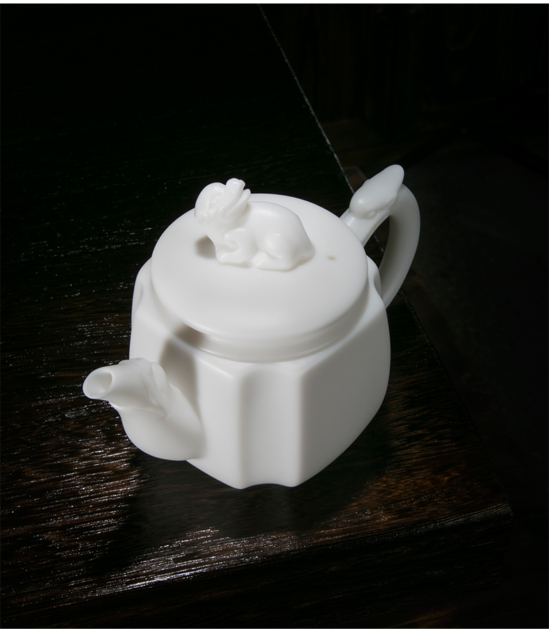 Jiangnan white porcelain teapot Chinese white past the mythical wild animal dragon pot of kung fu tea set little teapot household ceramics single pot