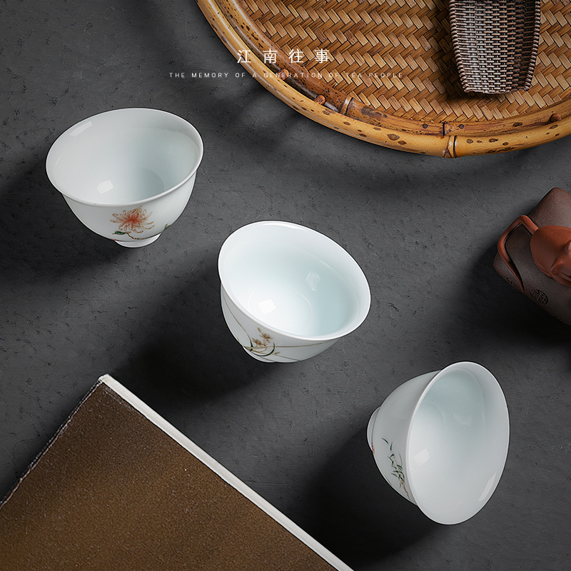 Jiangnan kung fu noggin past innocence koubei ceramic white porcelain of a single small tea cups, sample tea cup bowl