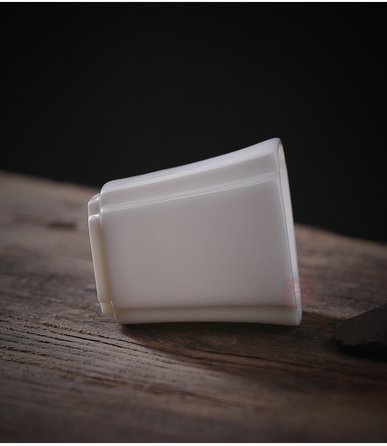 Jiangnan past dehua white porcelain teacup suet jade China ceramic kung fu tea set a single sample tea cup small square cup