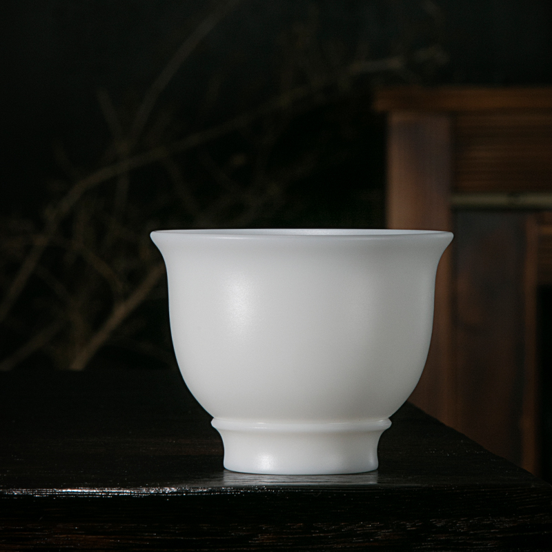Jiangnan past dehua ceramic biscuit firing suet jade white porcelain cups kung fu tea cup sample tea cup, master cup