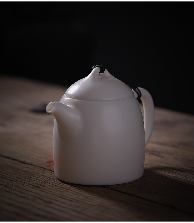 Jiangnan past China white porcelain tea set suit kung fu tea cup tea suet jade teapot 6 people