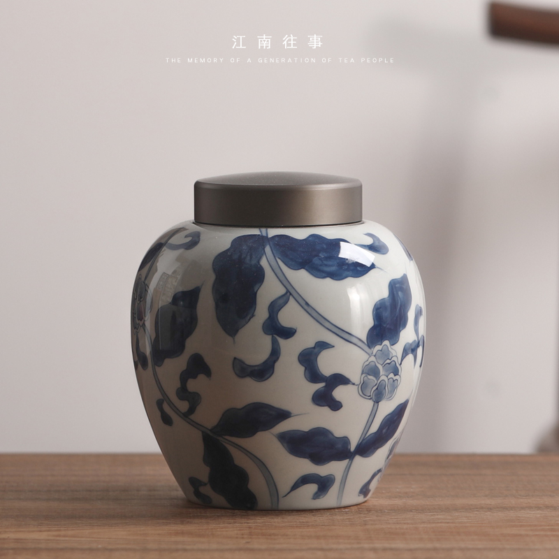 Jiangnan past blue and white porcelain tea pot aluminum alloy cover seal pot kung fu tea set store receives household storage tank