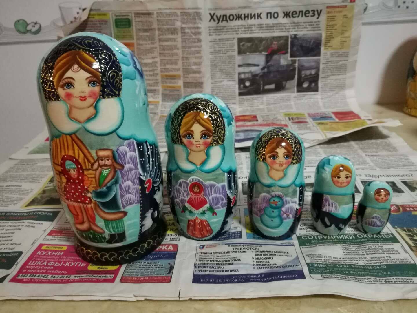 Original imported Russian nesting doll five-layer wood material hand-painted signature 5-layer travel commemorative