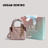 Розовый (подарочный пакет)