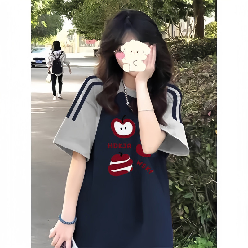 American Retro Three-Stripe Short-Sleeved T-Shirt for Girls 2026 Summer Loose Half-Sleeved Top for Junior High School and High School Students
