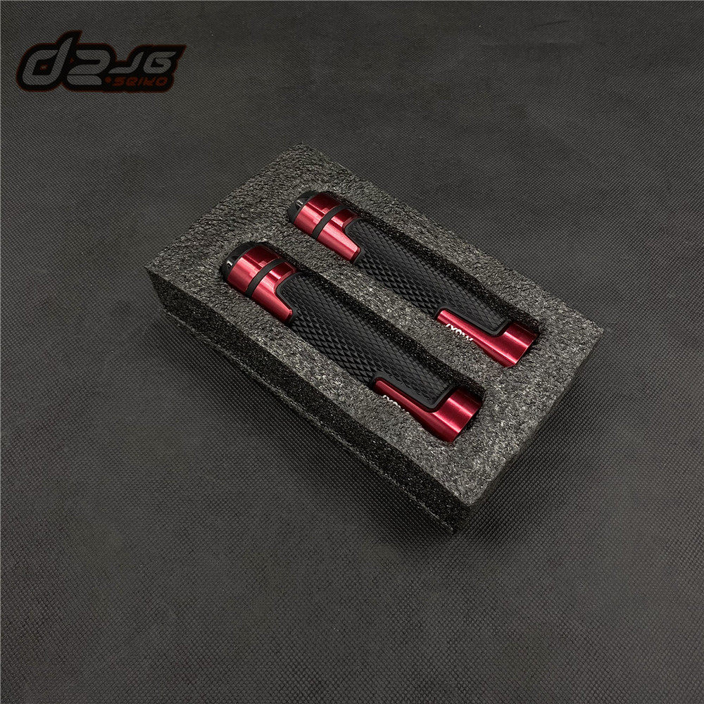 Motorcycle modified handle set scooter throttle turn universal non-slip handle handle set rubber accessories Yamaha