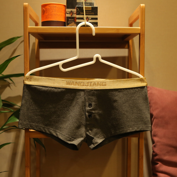 Quần lót nam Cotton Boxer cho nam Eo thấp Quần lót gợi cảm Cotton Bốn góc Nút Boxer Tóm tắt quan sip nam
