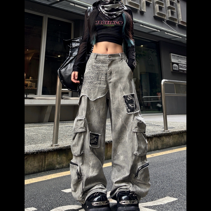 Gray Patchwork Subculture Faux Two-Piece Tie-Dye Large Pocket Cargo Pants with Frayed Edges, Street Dance Jazz Hot Girl Drapey Pants Gray Patchwork Subculture Faux Two-Piece Tie-Dye Large Pocket Cargo Pants with Frayed Edges, Street Dance Jazz Hot Girl Drapey Pants