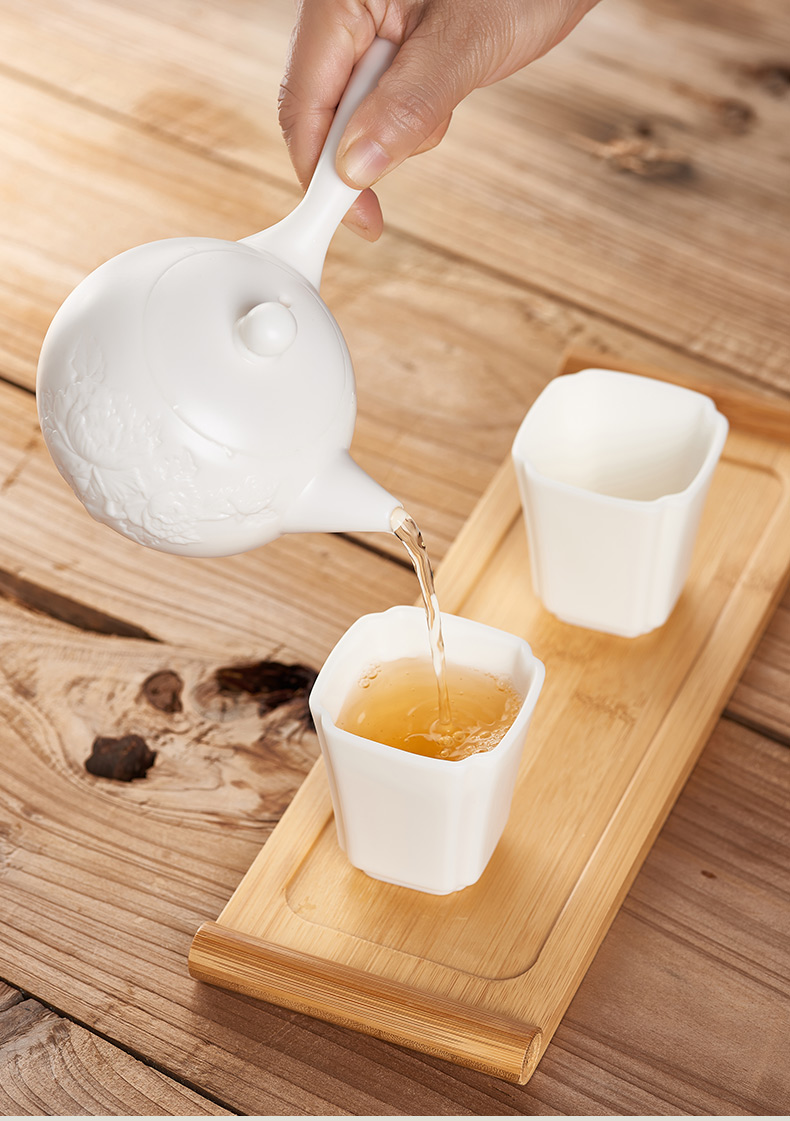 Implement the optimal character turn white porcelain beauty side keep pot hot high white porcelain single pot of filtering the little teapot ceramic household