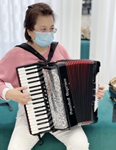 Beijing 20-year-old physical store Sobrani brand three-row spring 80 bass accordion weighs only 7.8 kg