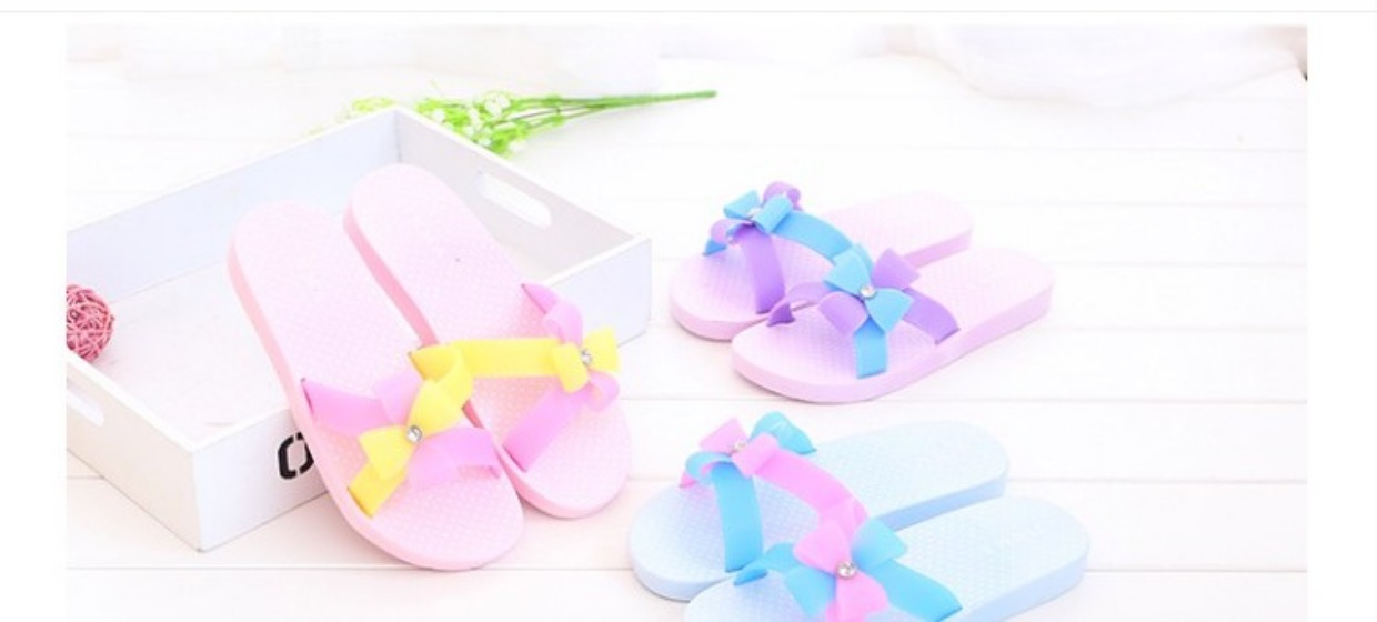 Dép nữ mùa hè trong nhà và ngoài trời mặc phẳng với đế dày chống trượt đáy mềm hoạt hình phiên bản Hàn Quốc của dép đi trong nhà mùa hè dễ thương sandal nữ đế cao