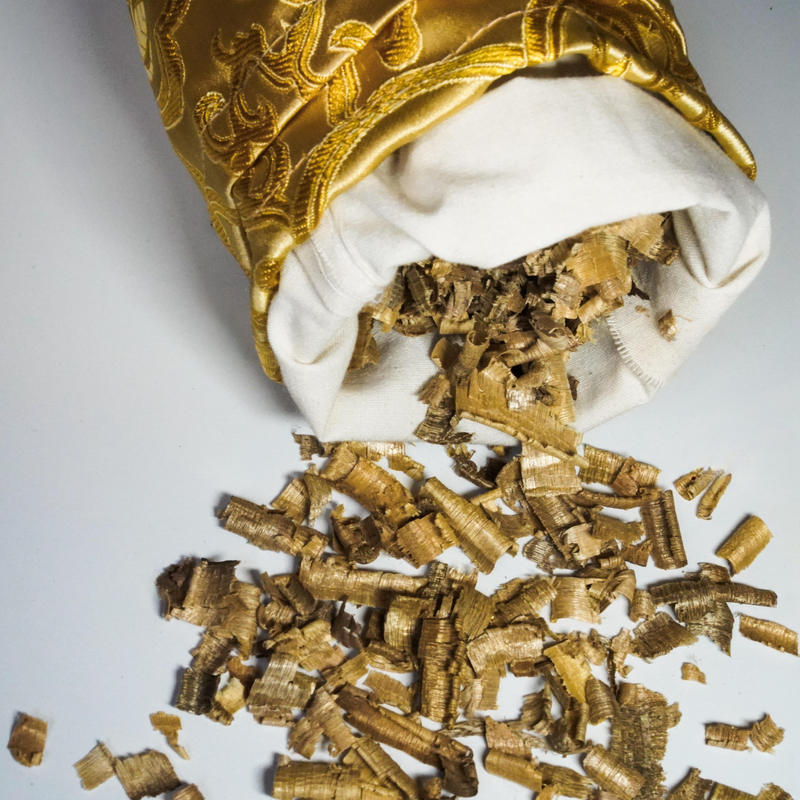 Golden Nanmu Wood Shavings Pillow for Sleep Aid, Fragrant Sachet, Wood Powder, Small-Leaf Nanmu Furniture Wood Material Golden Nanmu Wood Shavings Pillow for Sleep Aid, Fragrant Sachet, Wood Powder, Small-Leaf Nanmu Furniture Wood Material
